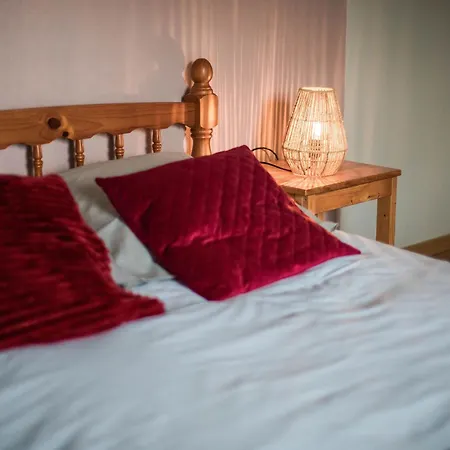 Prázdninový dům Familiale Aux Alpes Mancelles - 3 Chambres, Cheminee Et Activites Proches - Fr-1-410-149