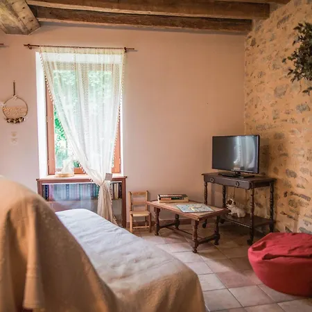 Prázdninový dům Familiale Aux Alpes Mancelles - 3 Chambres, Cheminee Et Activites Proches - Fr-1-410-149