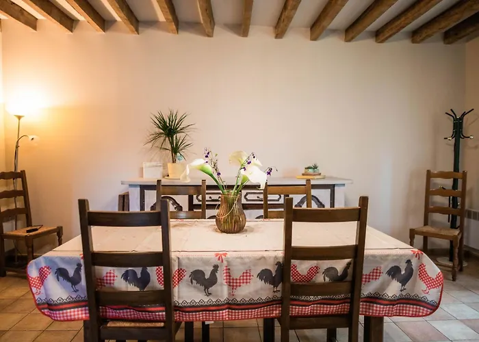 Сasa de vacaciones Familiale Aux Alpes Mancelles - 3 Chambres, Cheminée Et Activités Proches - Fr-1-410-149 Saint-Léonard-des-Bois