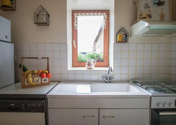 Familiale Aux Alpes Mancelles - 3 Chambres, Cheminée Et Activités Proches - Fr-1-410-149 *